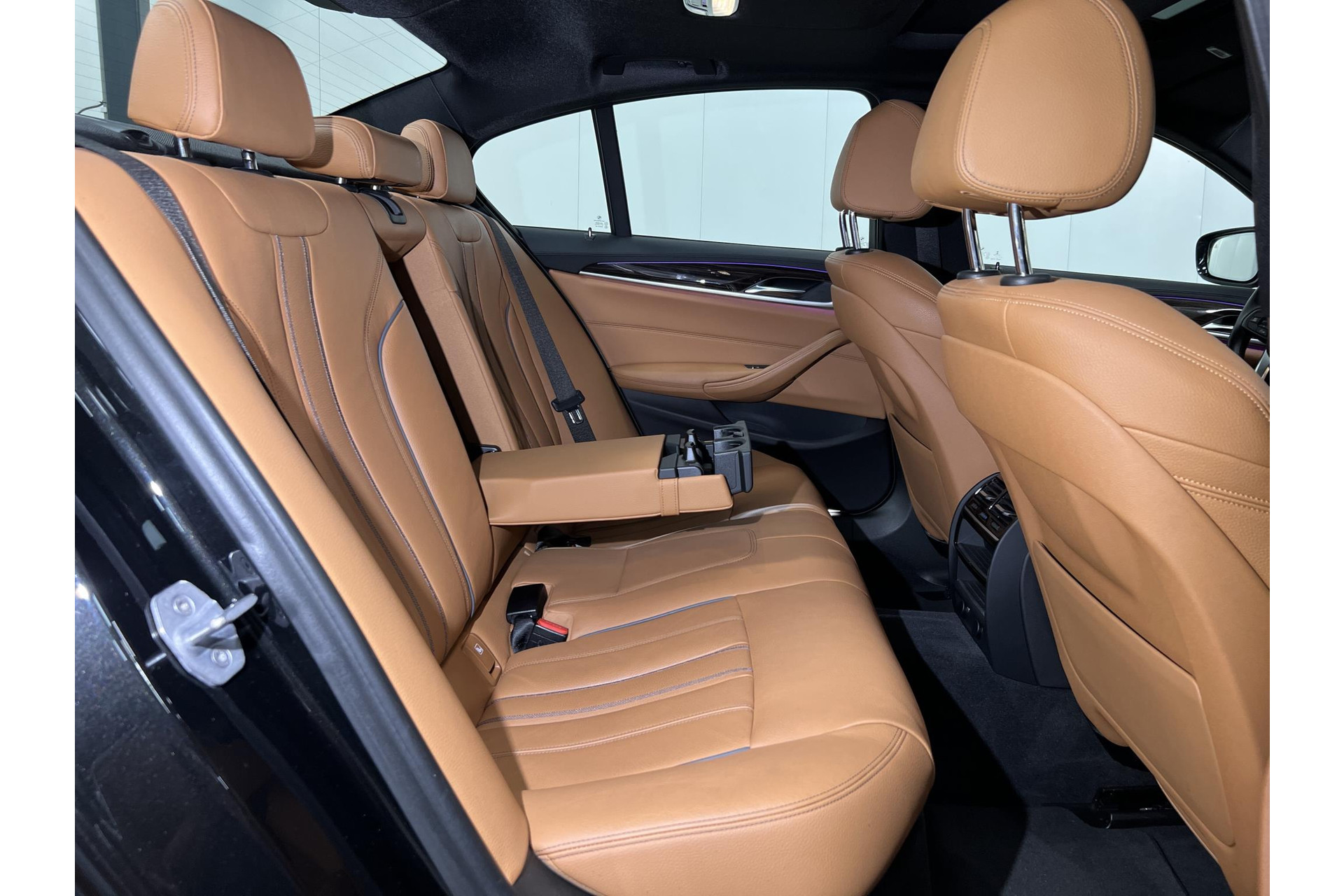 BMW 5 Serie 520d High Executive*DAKJE*HUD*CRUISE*NAVI.PROF*LED